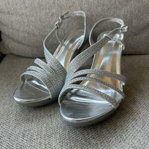 Silver‎ Slipper Sparkly Rhinestone Slingback Heels